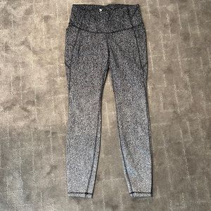 Herringbone women’s medium leggings